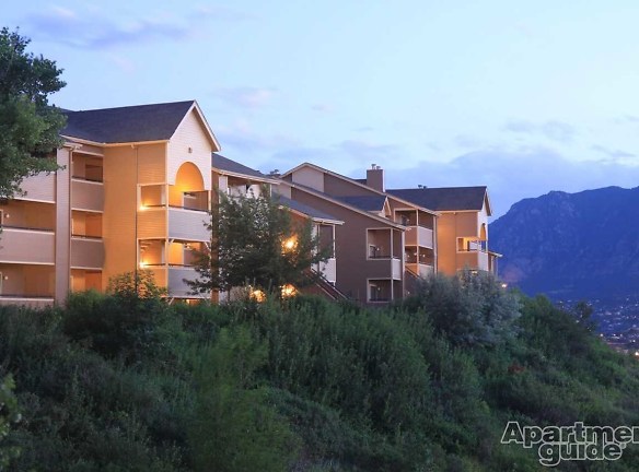 Stone Ridge Apartments - Colorado Springs, CO
