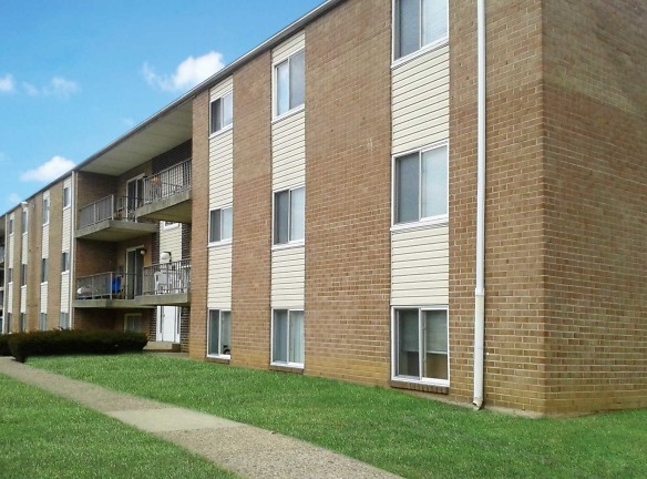 Pennsbury Woods Apartments - Levittown, PA