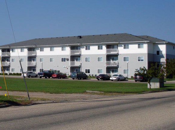 Lakewood Place Apartments For Rent - Aberdeen, SD | Rentals.com