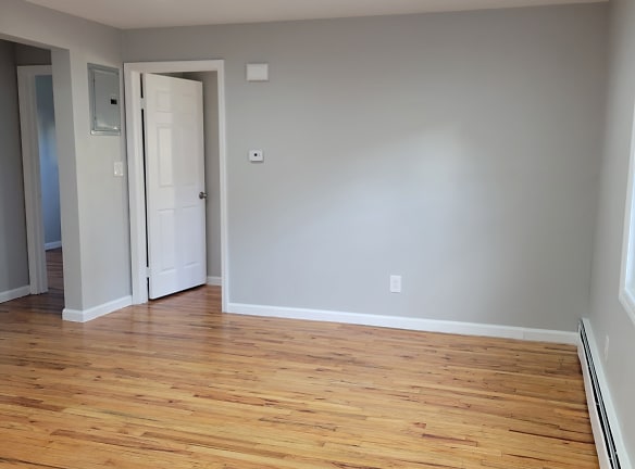 335 Beach 87th St unit 1F - Queens, NY