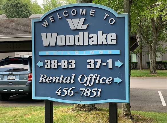 Woodlake Apartments - Albany, NY