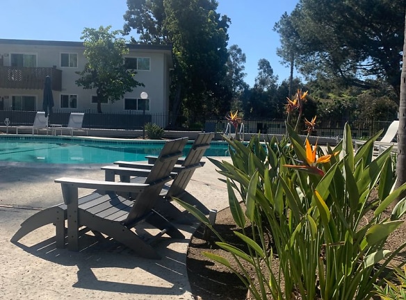 The Meadows Apartments - Vista, CA