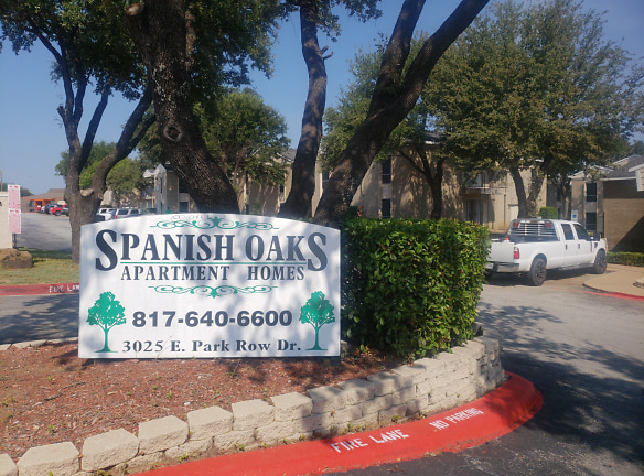 Spanish Oaks Apartments - Arlington, TX