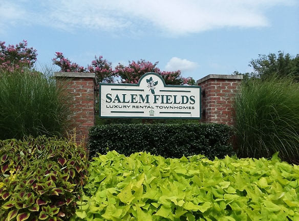 Salem Fields Apartments - Fredericksburg, VA