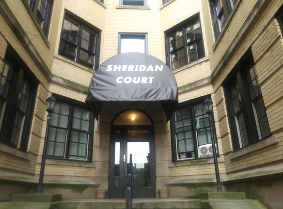 Sheridan Court Apartments - Detroit, MI