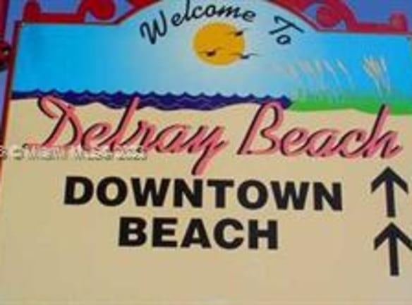 344 NW 7th Ave - Delray Beach, FL