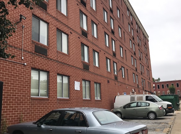Penn North Plaza Apartments - Baltimore, MD