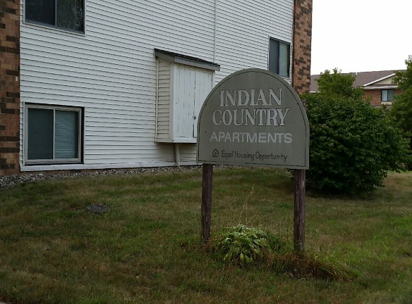 Indian Country Apartments - Indianola, IA