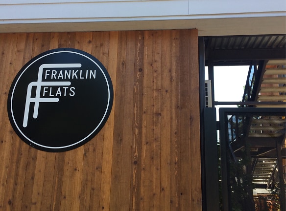 Franklin Flats Apartments - Portland, OR