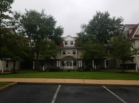 Haverford Estates Apartments - Haverford, PA