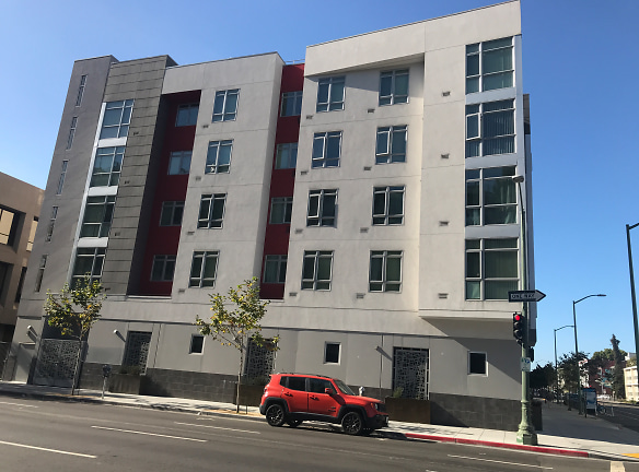 Jackson St Mixed Use Apartments/Parking/Retail - Oakland, CA