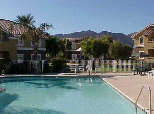 Villa Cortina - La Quinta, CA