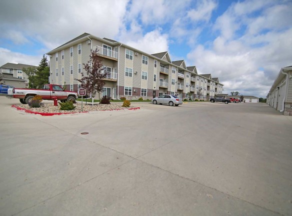 Timber Cove Apartments - Tioga, ND