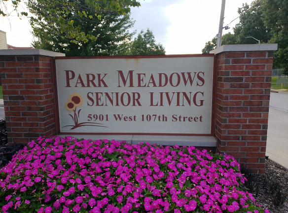 Park Meadows Senior Living Apartments - Overland Park, KS