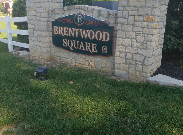 Brentwood Square Apartments - Springfield, OH