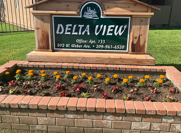 Delta View Apartments - Stockton, CA