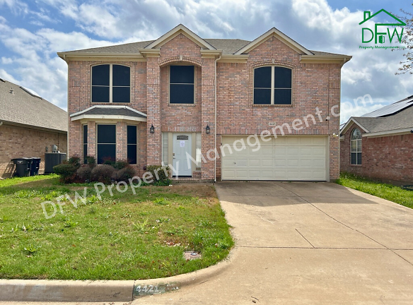 4421 Stepping Stone Dr - Fort Worth, TX