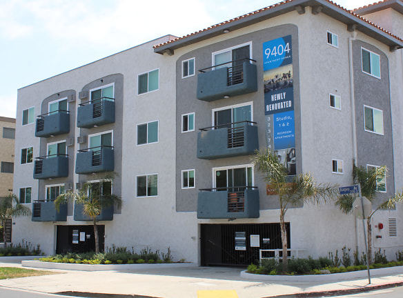 9404 Apartment Homes - Los Angeles, CA