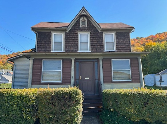 94 Cooper Ave - Johnstown, PA