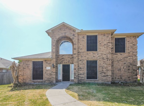 2712 Crooked Crk - Mesquite, TX