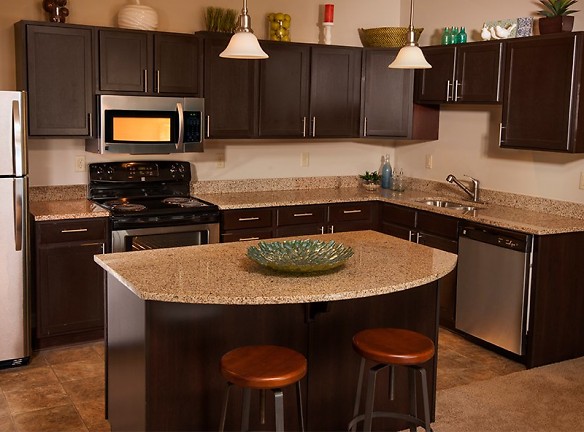 Rochester Village At Park Place Apartments - Cranberry Township, PA