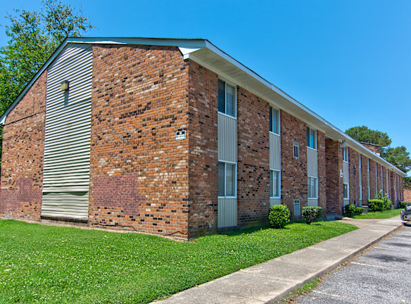 Mira Mar Apartments
