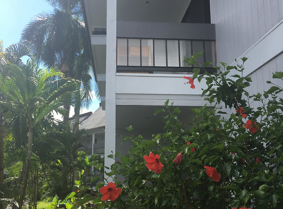 Waiakea Villas Apartments - Hilo, HI