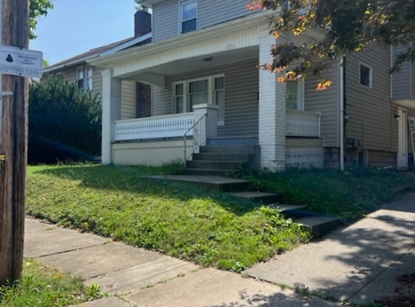 848 Clearview Ave - Akron, OH