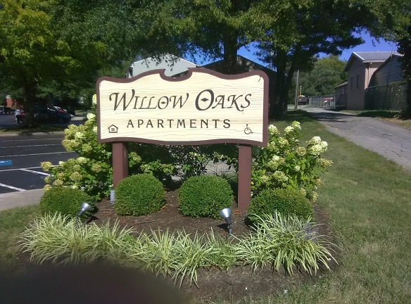 Willow Oaks Apartments - Versailles, KY