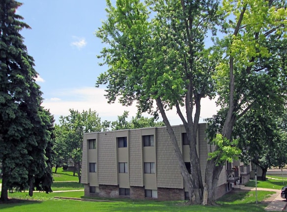 Willow Wood Apartments - Sioux Falls, SD