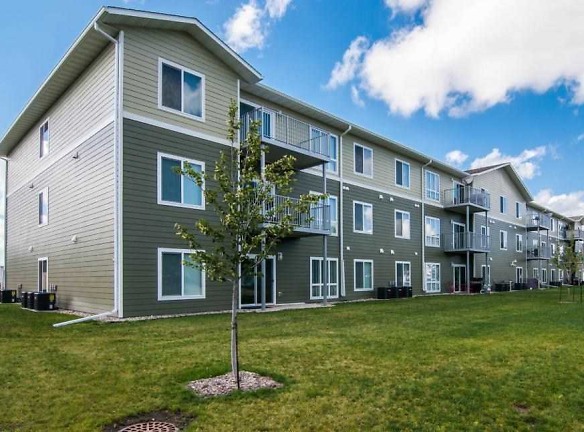 Agassiz Apartments - Grand Forks, ND
