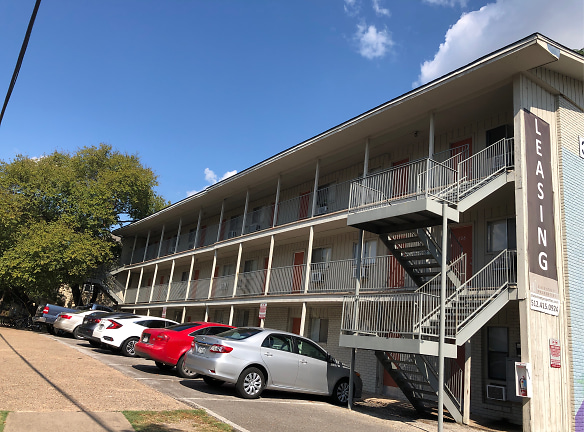 Campus Crossing Apartments - Austin, TX