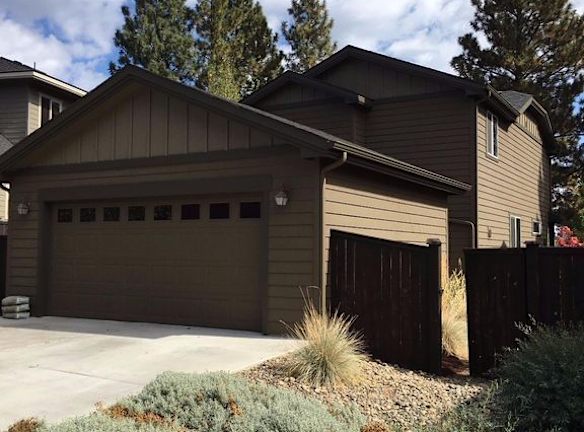 61115 Aspen Rim Ln - Bend, OR