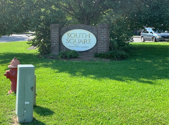 South Square Apartments Building 708 - Winterville, NC