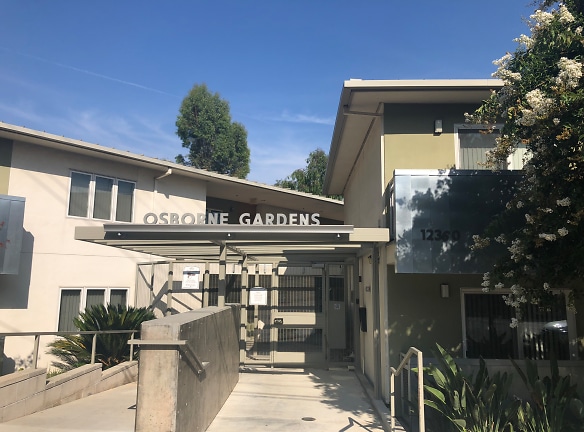 Osborne Gardens Apartments - Pacoima, CA