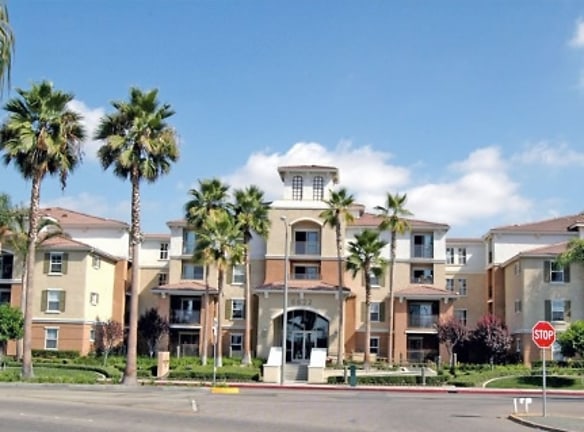 Dorado Apartments - Buena Park, CA