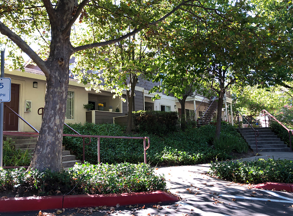 Woodcreek Terrace Apartments - Roseville, CA
