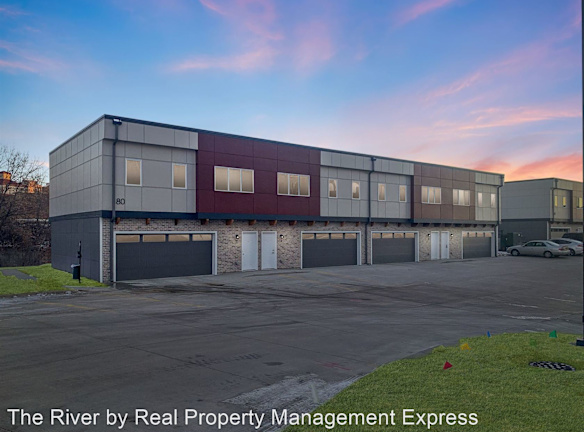 The River Apartments & Townhomes - Mason City, IA