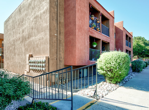 Copper Hills Apartments - Albuquerque, NM