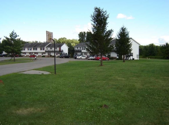 Northside Manor Apartments - Nappanee, IN