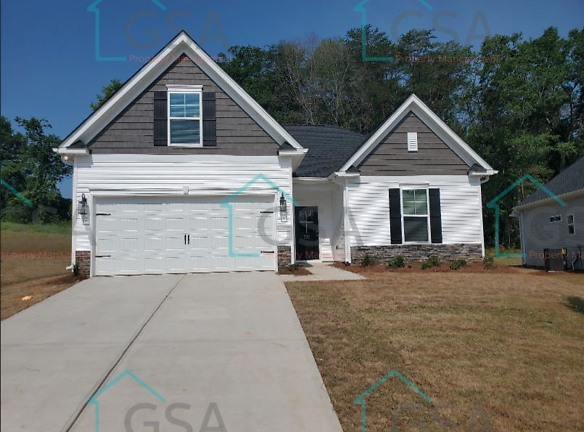 537 Clairbrook Ct - Greer, SC