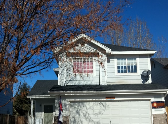 6551 Stagecoach Ave - Longmont, CO