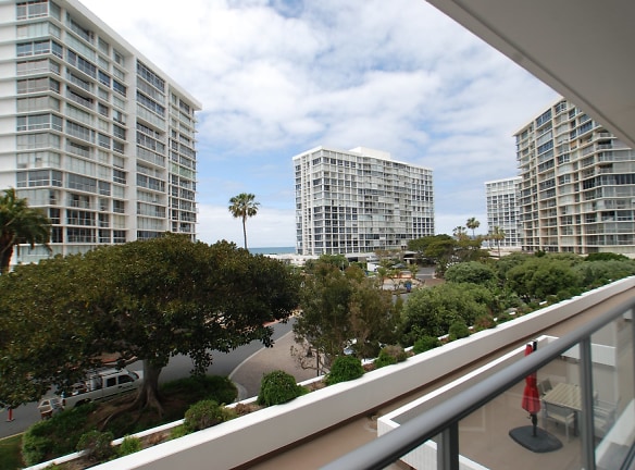1770 Avenida Del Mundo #201 Apartments - Coronado, CA