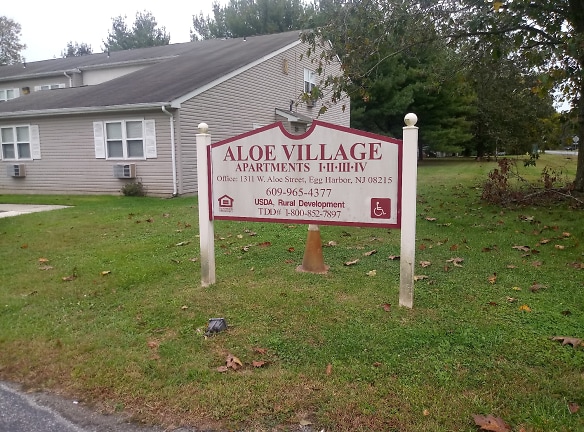 Aloe Village Apartments - Egg Harbor City, NJ