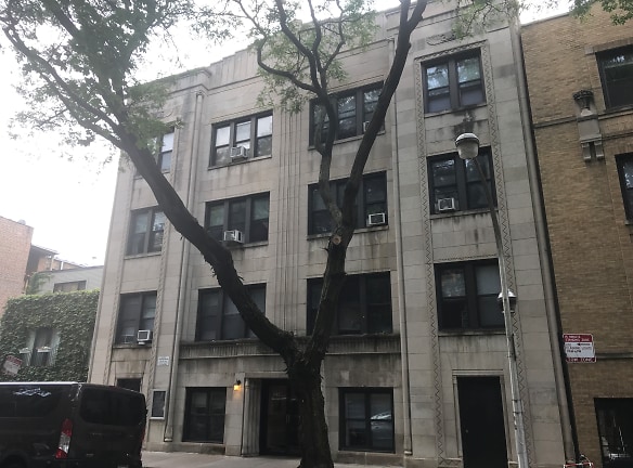 3738 N Pne Grv Ave Apartments - Chicago, IL