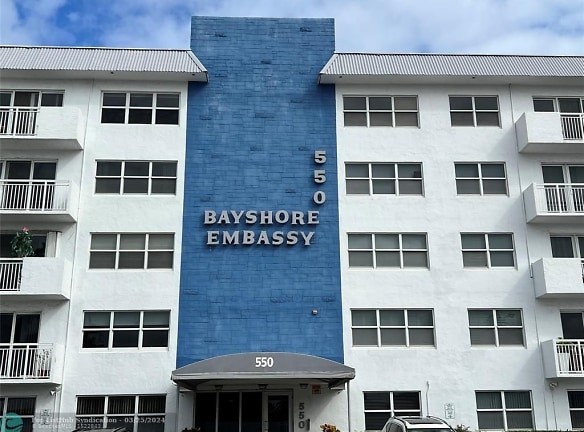 550 Bayshore Dr #502 - Fort Lauderdale, FL