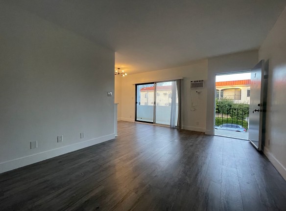 3821 Wasatch Ave - Los Angeles, CA