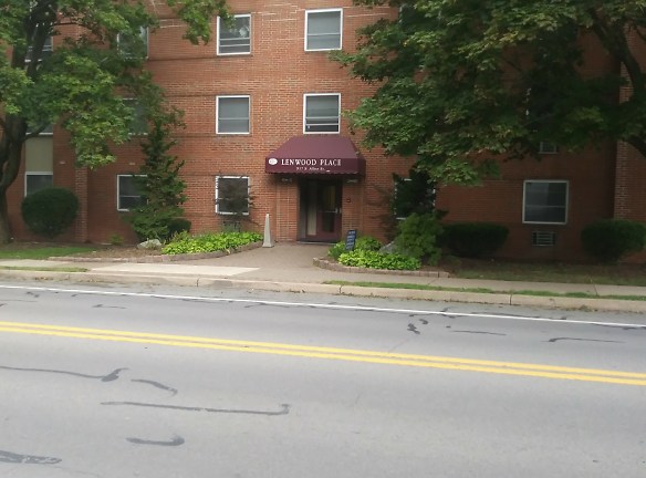 Lenwood Apartments - State College, PA