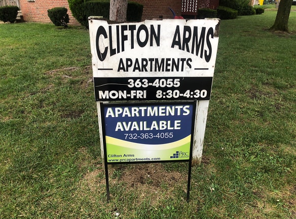 Clifton Arms Apartments - Lakewood, NJ