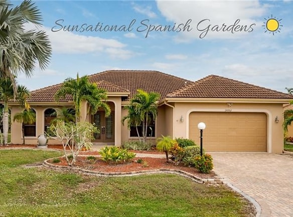 26932 Spanish Gardens Dr - Bonita Springs, FL